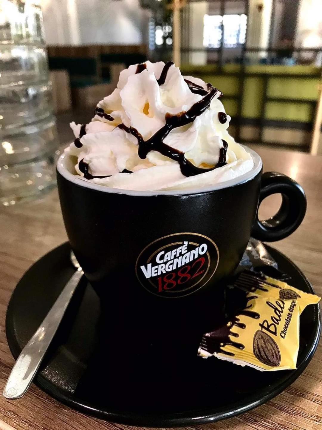 Amd Union Caffe & Rooms Крушевац Екстериор снимка